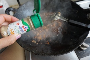 冠軍鹵肉飯制作全過程方法