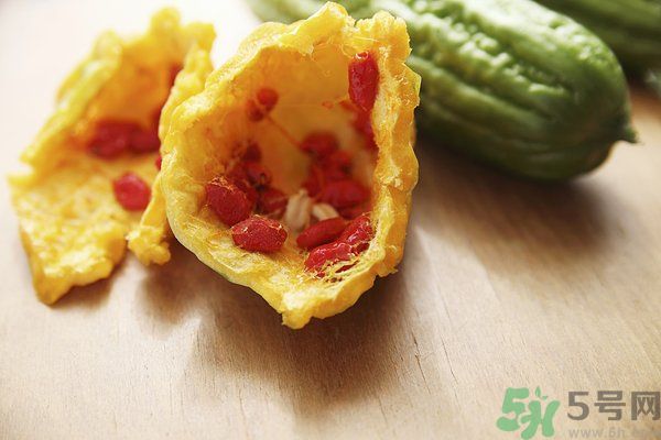 苦瓜子能吃嗎？苦瓜籽變紅了還能吃嗎？