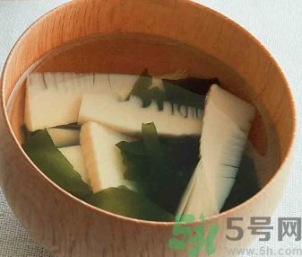 春天吃什么食物排肝毒？排肝毒吃什么最好？