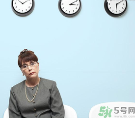 出現(xiàn)強(qiáng)迫癥怎么辦？如何治療自己的強(qiáng)迫癥？