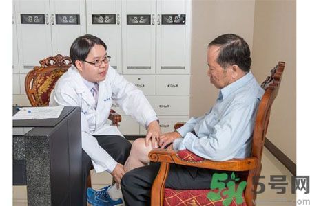 膝蓋痛怎么辦？膝蓋痛如何治療好？