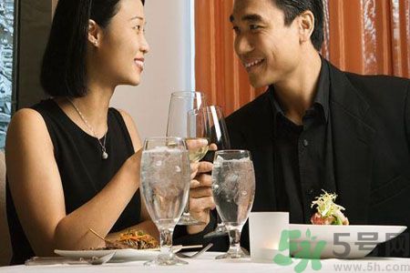 白色情人節(jié)怎么吃不會胖？怎么防止長胖？