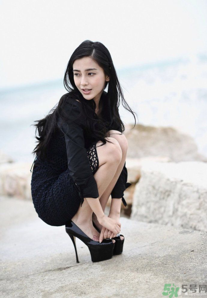 長得矮適合穿長裙嗎？矮個子穿什么長裙好看？