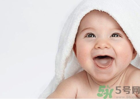 兒童的耳朵怎樣保護(hù)？保護(hù)寶寶的耳朵要做什么？