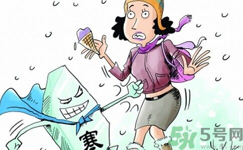 宮寒的癥狀有哪些？宮寒怎么調(diào)理？