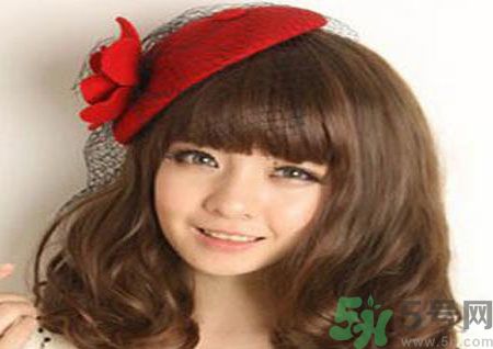臉大的女生適合短發(fā)嗎？臉大的女生適合什么發(fā)型？