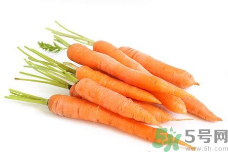 長(zhǎng)痘痘肌膚干燥怎么辦？肌膚干燥吃什么食物好？