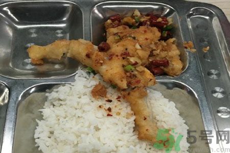整只炸牛蛙好吃嗎？炸牛蛙怎么做好？
