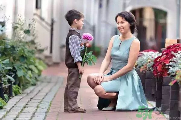 女性在職場上怎樣做才會加薪?加薪秘訣是什么？