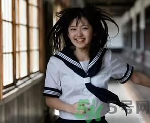 全國幾大經(jīng)典校服 總有一款你穿過嗎？