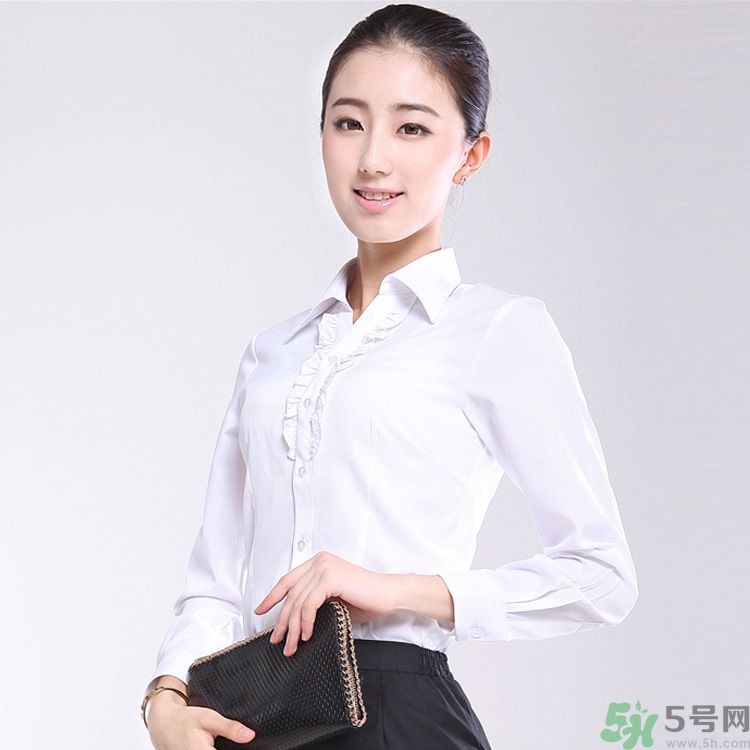 職場新人的入門公告有哪些？新人怎樣獲得同事的認(rèn)可？