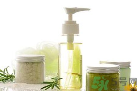 角質(zhì)層薄用什么護膚品？角質(zhì)層薄用什么洗面奶？