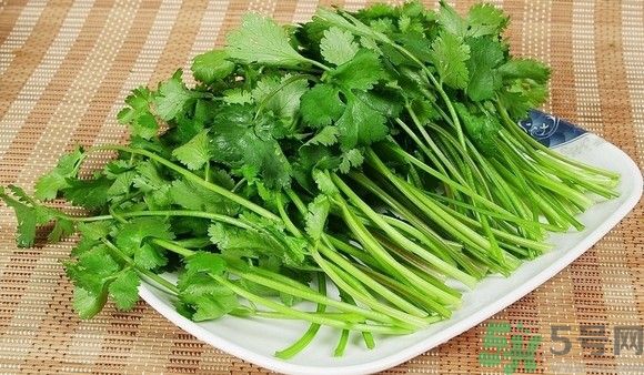吃什么蔬菜排毒很有效？多吃這些渾身無(wú)毒！