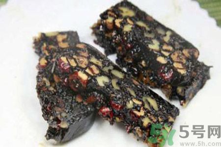 貧血吃什么補血？貧血吃阿膠好嗎？
