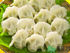 地菜餡餃子怎么調餡?地菜和餃子餡肉的比例是多少?