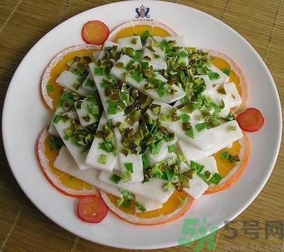 香椿拌豆腐怎么做？香椿拌豆腐好吃嗎？