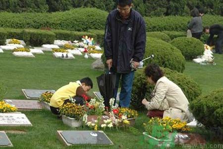 清明節(jié)的習俗有哪些？清明節(jié)吃什么？
