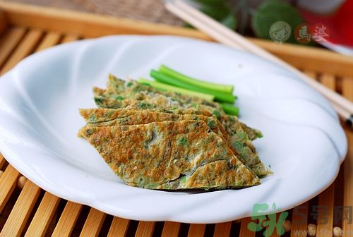 香椿雞蛋餅怎么做？香椿煎蛋餅做才能好吃？