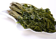 吃香椿要焯水嗎？吃香椿焯水還有營(yíng)養(yǎng)價(jià)值嗎？