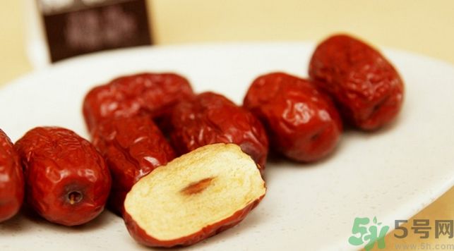 高血脂可以吃核桃嗎？高血脂可以吃紅棗嗎？