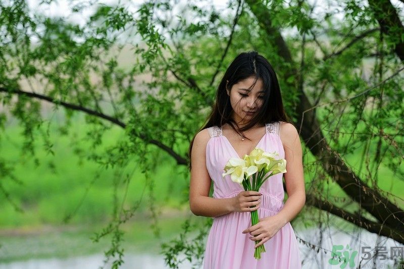 清明踏青穿什么衣服？清明踏青要注意什么？