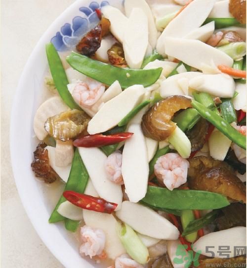 地皮菜可以炒山藥嗎？地皮菜炒山藥能吃嗎？