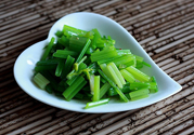 鼻炎能吃芹菜嗎？鼻炎吃芹菜好嗎？