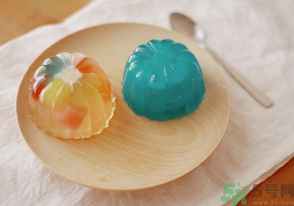 果凍吃多了好嗎？哪些食物含有添加劑？