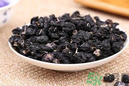 黑枸杞有什么功效？黑枸杞的好處有哪些？