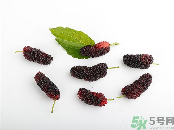 哺乳期能不能吃桑葚？桑葚產(chǎn)婦能吃嗎？