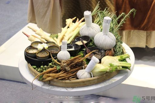胃潰瘍吃什么藥？調(diào)理胃潰瘍的藥有哪些？