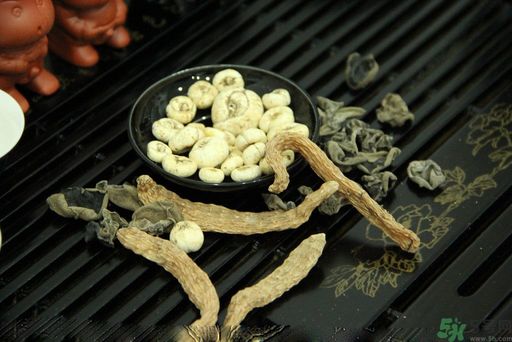 胃潰瘍吃什么藥？調(diào)理胃潰瘍的藥有哪些？