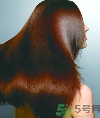 頭發(fā)干枯是為什么？頭發(fā)干枯的原因？