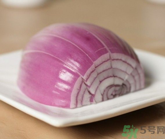 洋蔥可以和魚一起吃嗎？洋蔥不可以和什么一起吃？