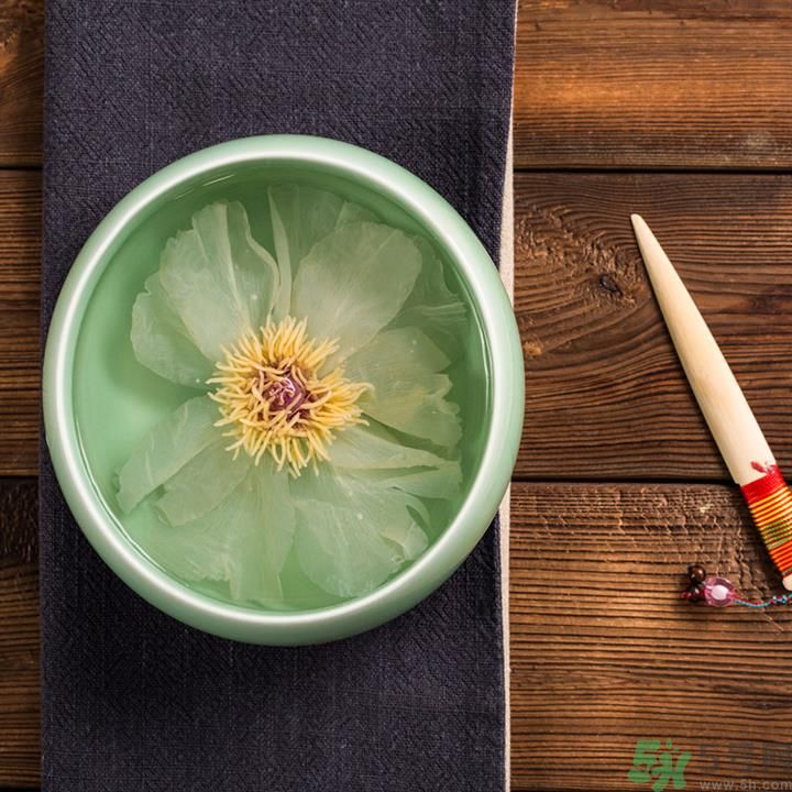 月經(jīng)期間可以喝牡丹花茶嗎？月經(jīng)期間和牡丹花茶好嗎？