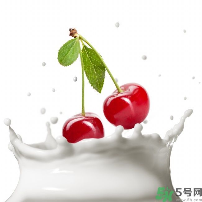 吃肉可以喝酸奶嗎？喝酸奶好不好？