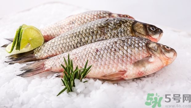 牛奶過(guò)期了還能怎么利用？牛奶能去魚(yú)腥味嗎？