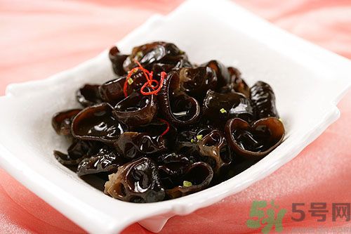 萵筍可以和木耳一起炒嗎？萵筍和木耳一起炒好嗎？