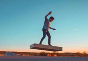 Hoverboard懸浮滑板國(guó)內(nèi)多少錢？懸浮滑板在哪可以買？