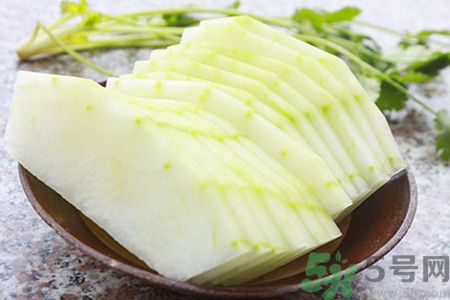 冬瓜可以去眼袋嗎？冬瓜怎么去眼袋？