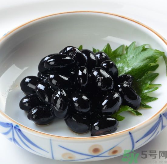 黑豆要泡多久才會(huì)軟？黑豆要越泡越久嗎？