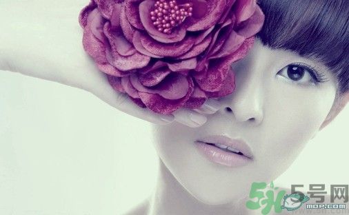怎么快速畫出敲門妝？敲門妝要怎么畫？
