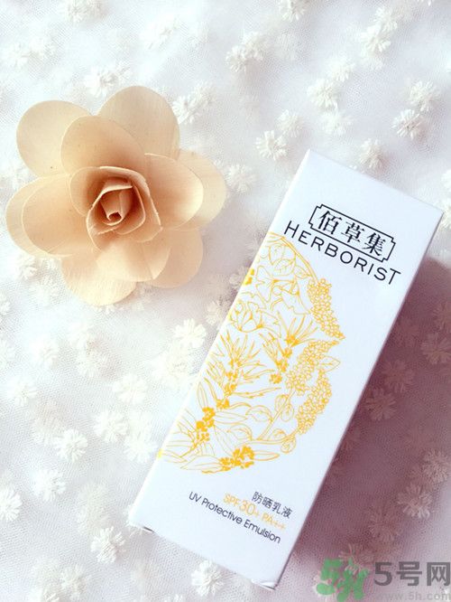 干性皮膚用佰草集防曬霜哪個好？干性皮膚用佰草集防曬霜好嗎？