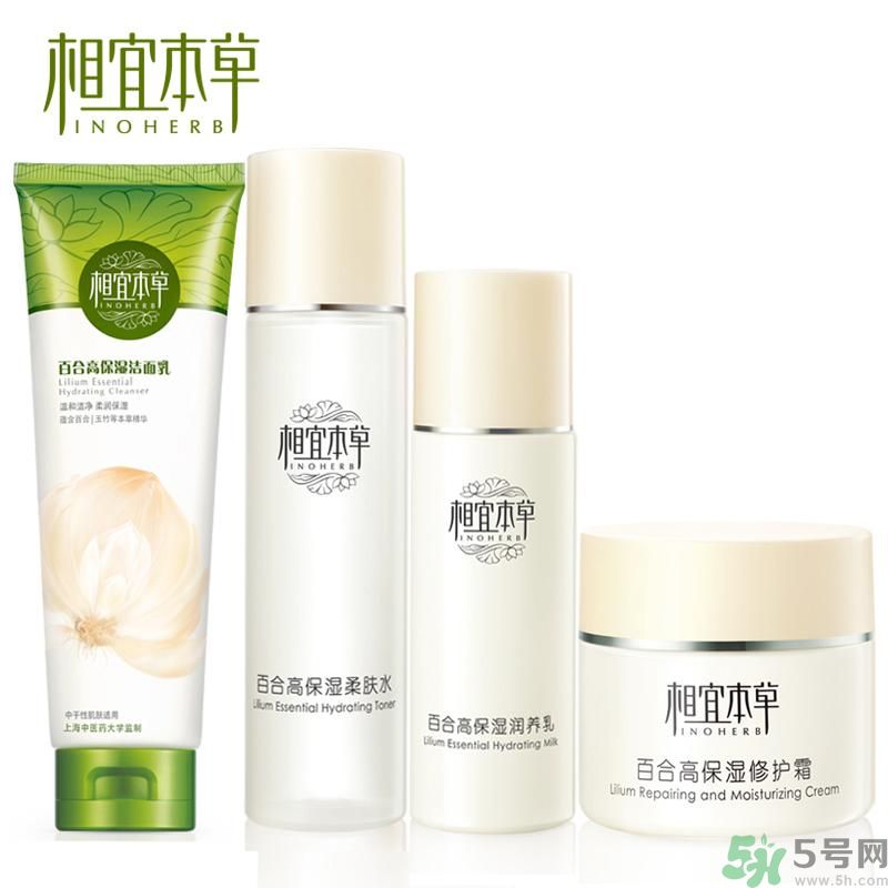 相宜本草百合高保濕柔膚水適合什么膚質(zhì)？敏感肌膚可以用百合高保濕柔膚水嗎？