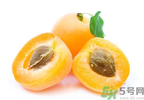 春天吃枇杷可以減肥嗎？吃枇杷減肥怎么樣？