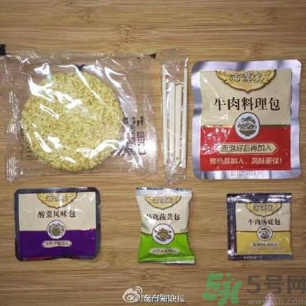 滿漢宴方便面多少錢一桶？滿漢宴方便面多少錢一箱？