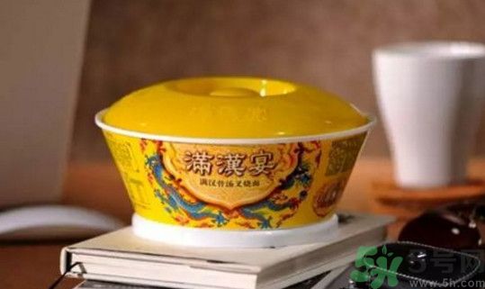 滿漢宴方便面多少錢一桶？滿漢宴方便面多少錢一箱？