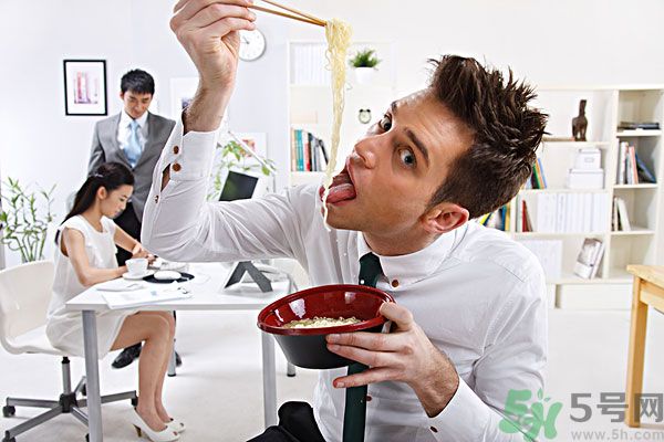 滿漢宴方便面怎么煮好吃？
