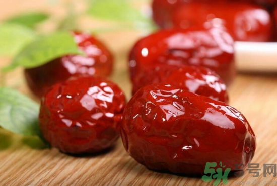 紅棗吃多了會(huì)上火嗎？吃紅棗要注意什么？