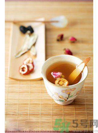 春天上火了喝什么茶好？喝什么茶快速消火？
